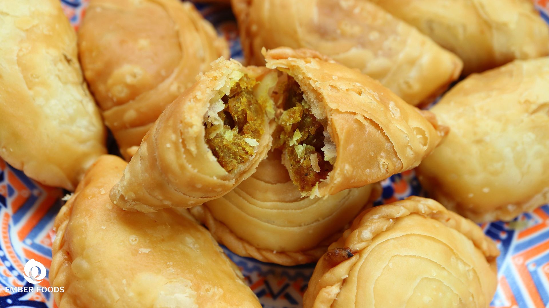 Bánh Ngàn Lớp Nhân Gà (Chicken Puff) - Image 4