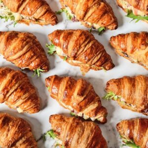 Alternative view of Bánh Sừng Bò (Croissant)